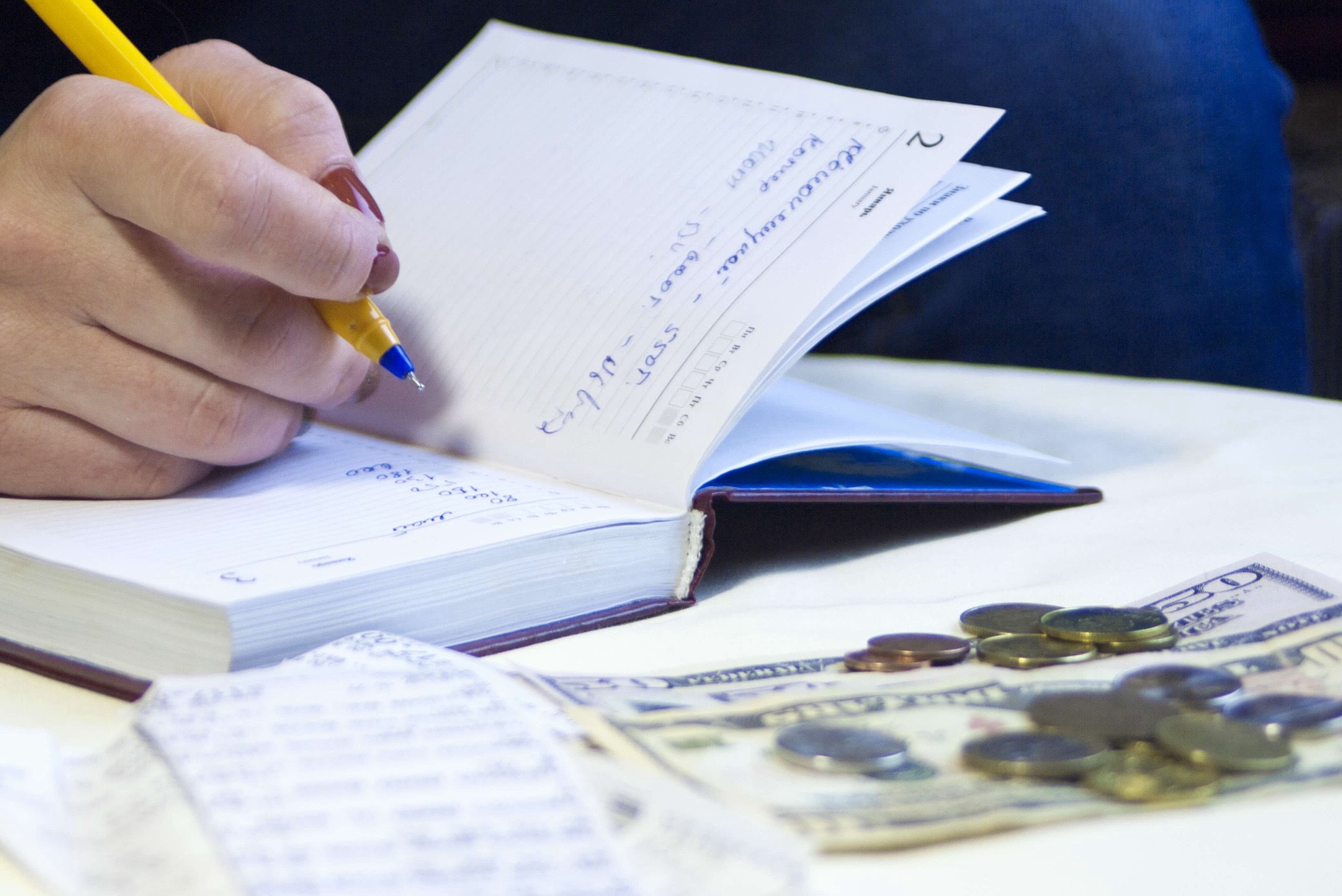 How Keeping a Savings Journal Changed My Financial Mindset